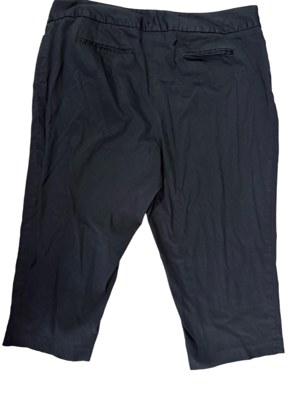 Lane Bryant Black Capri Pants, Size 20 - Picture 4 of 5